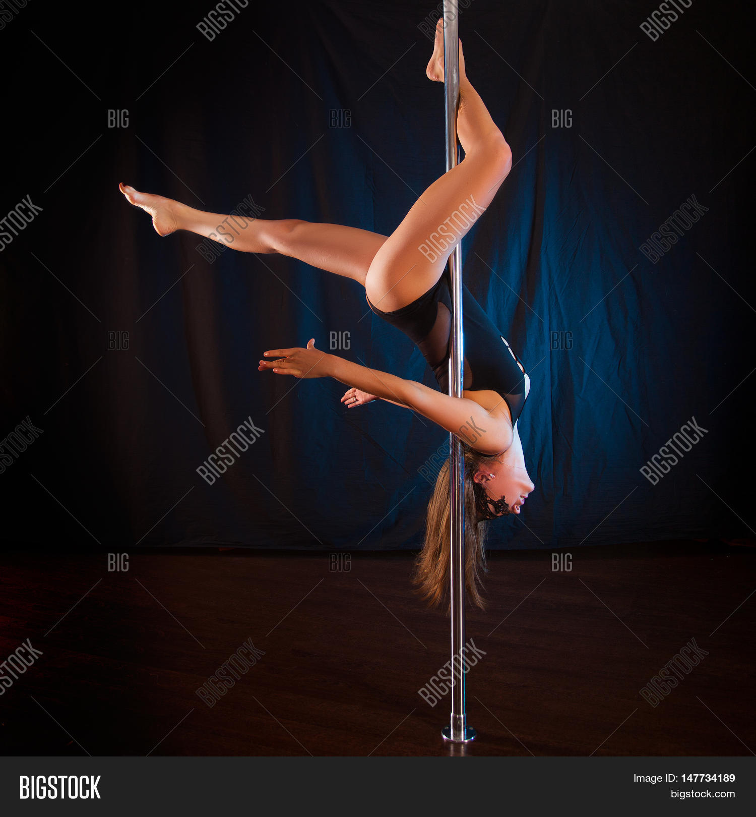 brad drenckhahn add sexy girls pole dancing photo