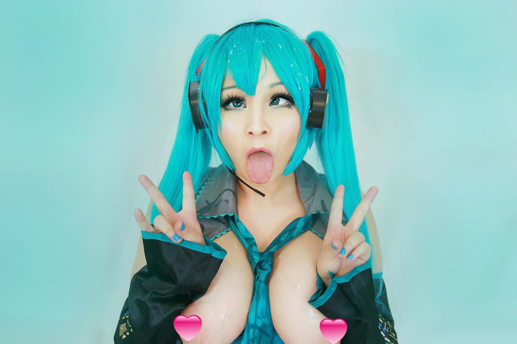 dodie boyle add hatsune miku cosplay naked photo