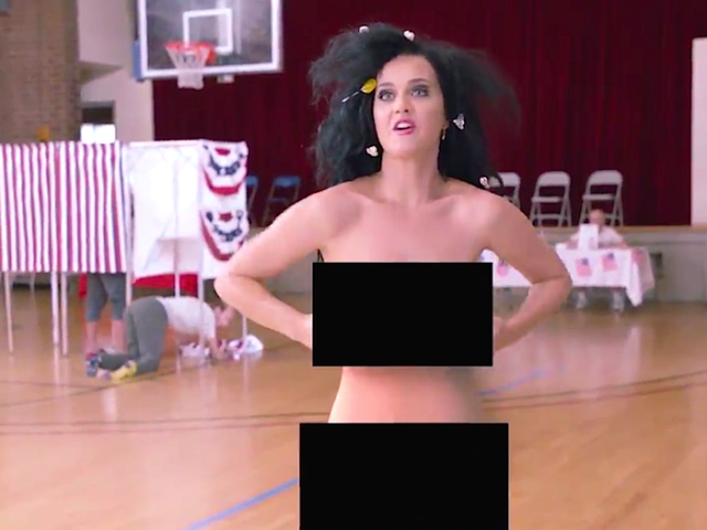 ceaira robinson recommends Katy Perry Completely Nude