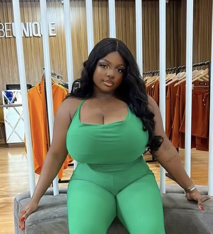 deanna l jackson recommends Chubby Women With Huge Tits