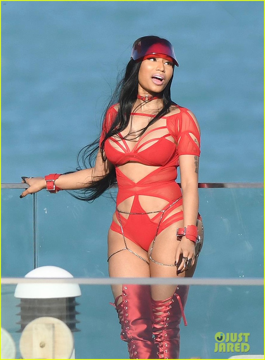 beryl ryan recommends nicki minaj hottest pictures pic