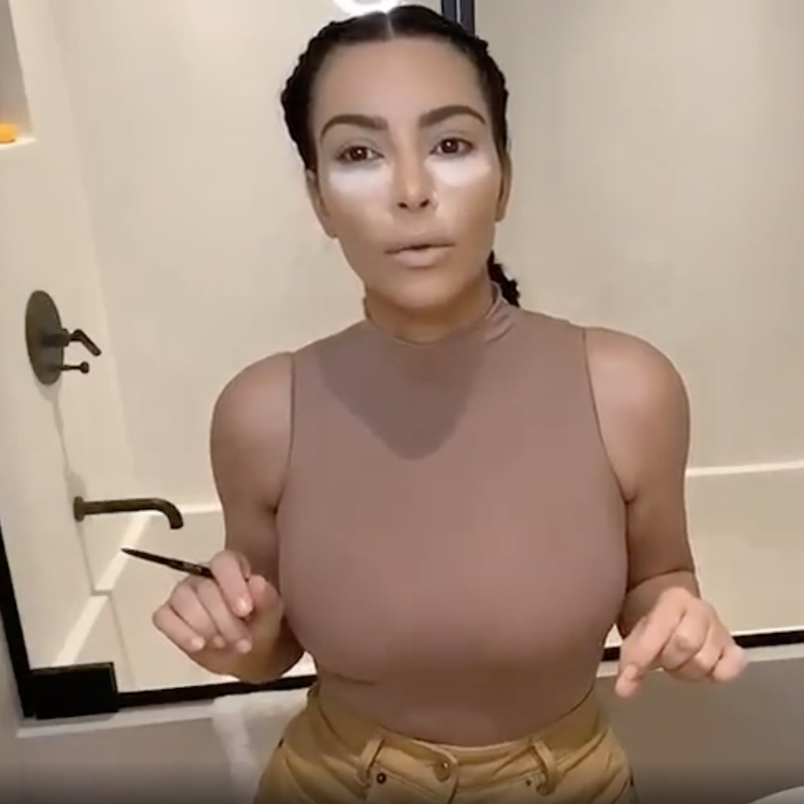 Kim Kardashian Bathroom Pic one wife