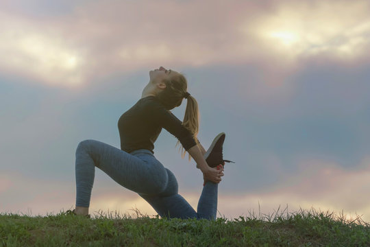 dipika kumari share tumblr girls doing yoga photos