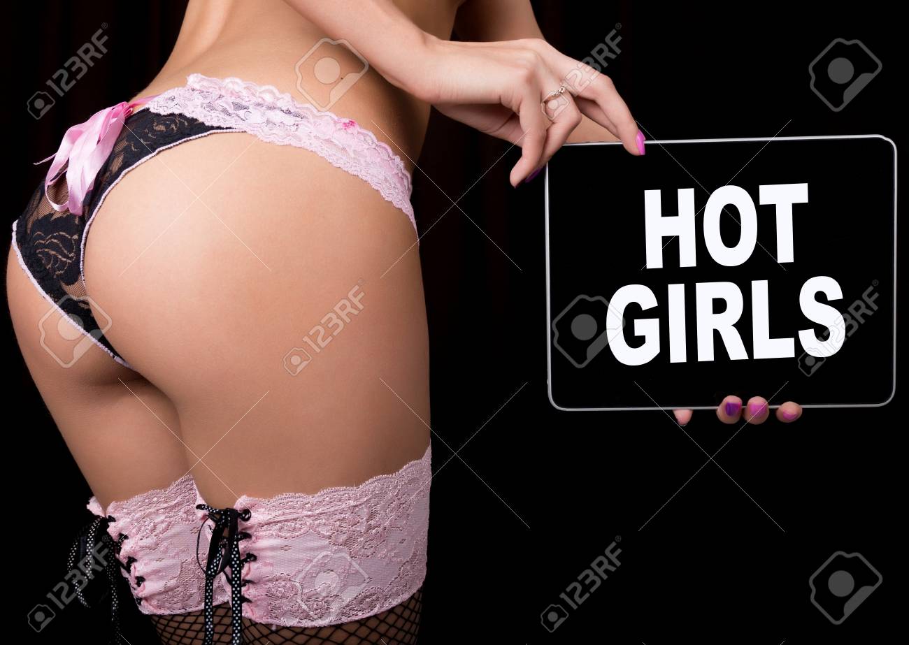 christopher nickel add photo hot girls on the internet