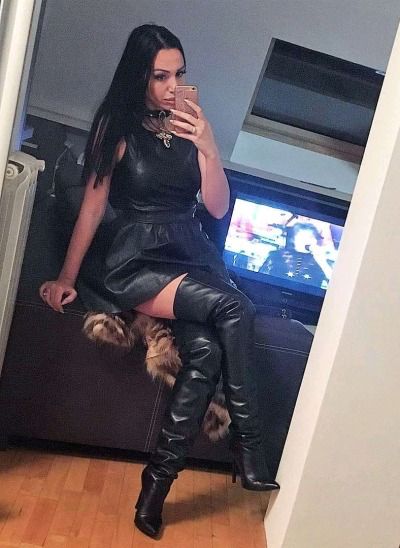 alicia snyder recommends Thigh High Boots Bondage