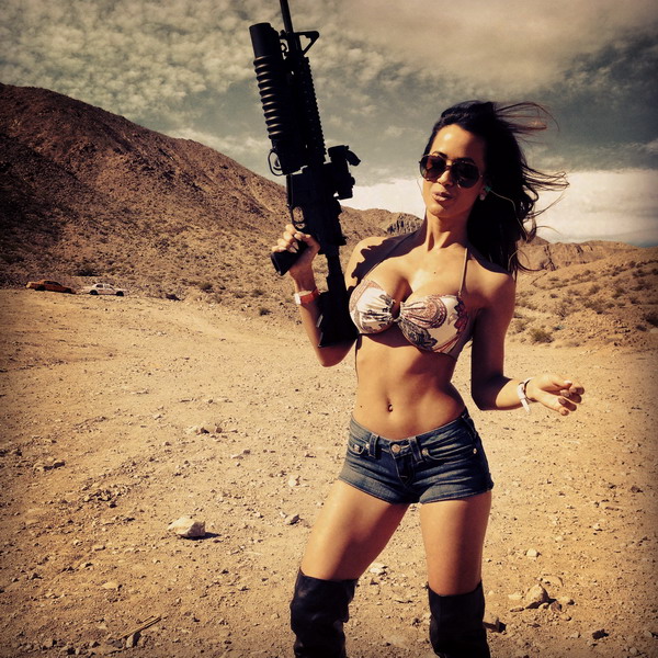 callan candler recommends Sexy Women Shooting Guns