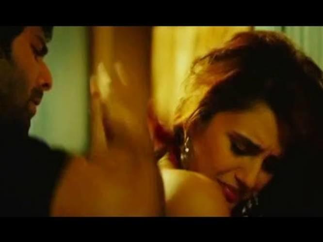 colin gourley recommends Huma Qureshi Hot Scene