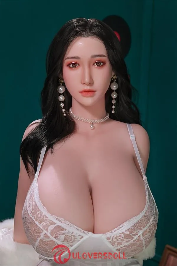 Real Doll Huge Tits porshi video