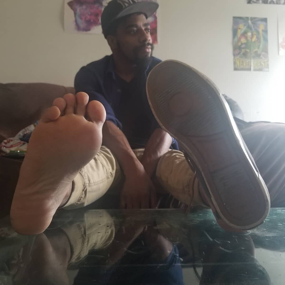 alex ferriss recommends black male feet fetish pic