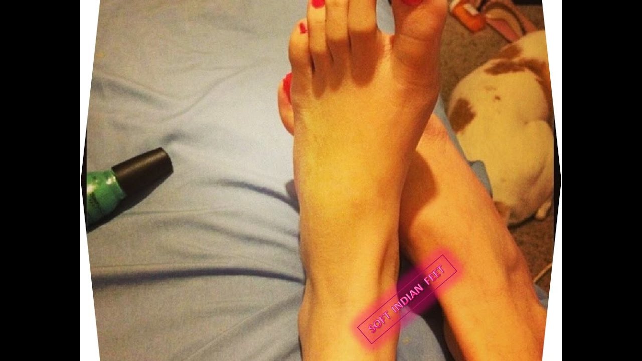 christian gist share debby ryan feet soles photos
