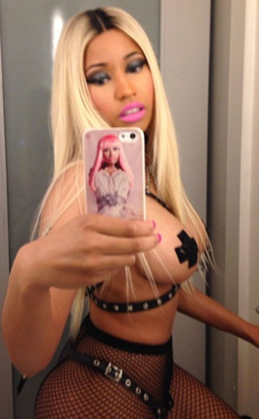 Nicki Minaj Thong Pics interracial linktogif