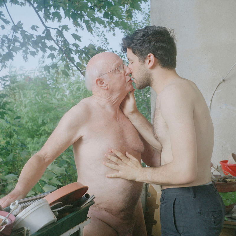 agunbiade tope share nude older man photos