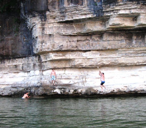 cecil suggs recommends Party Cove Table Rock Lake