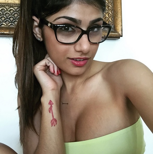 deborah freeze recommends Mia Khalifa Teaches Virgin