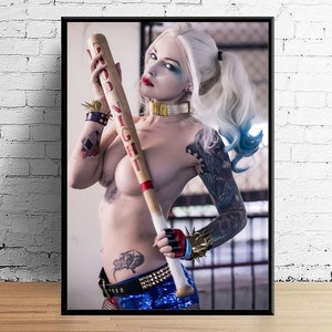 chip mccallum add naked harley quin photo