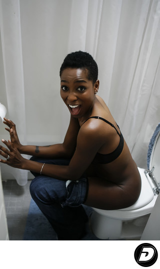 Best of Woman sitting on the toilet pictures