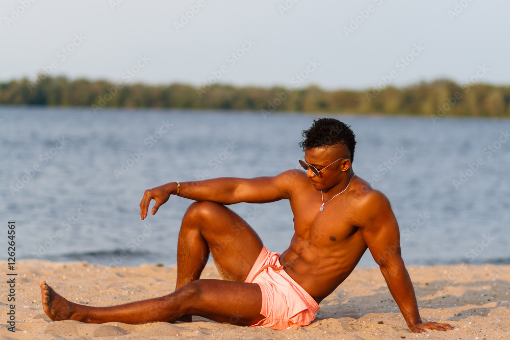 derek auman recommends Sexy Guys At The Beach