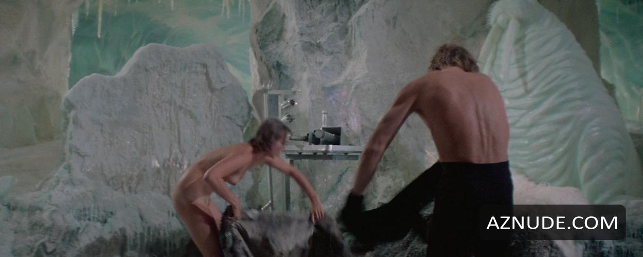 jenny agutter nude logans run