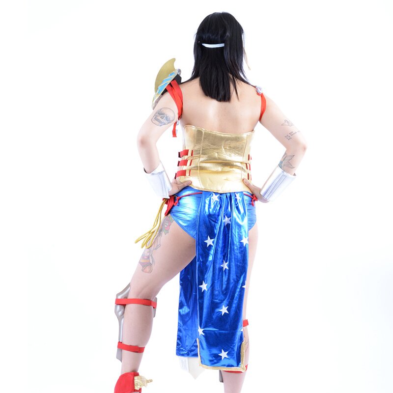 brooke canada recommends wonder woman cosplay bondage pic