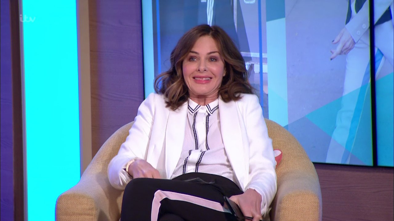 charmaine martens recommends Trinny Woodall Boob Flash