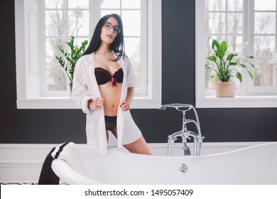 bernadeth sarmiento recommends Sexy Girl In Bathtub