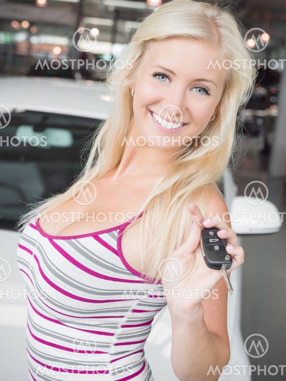 Women Flashing From Cars boys com