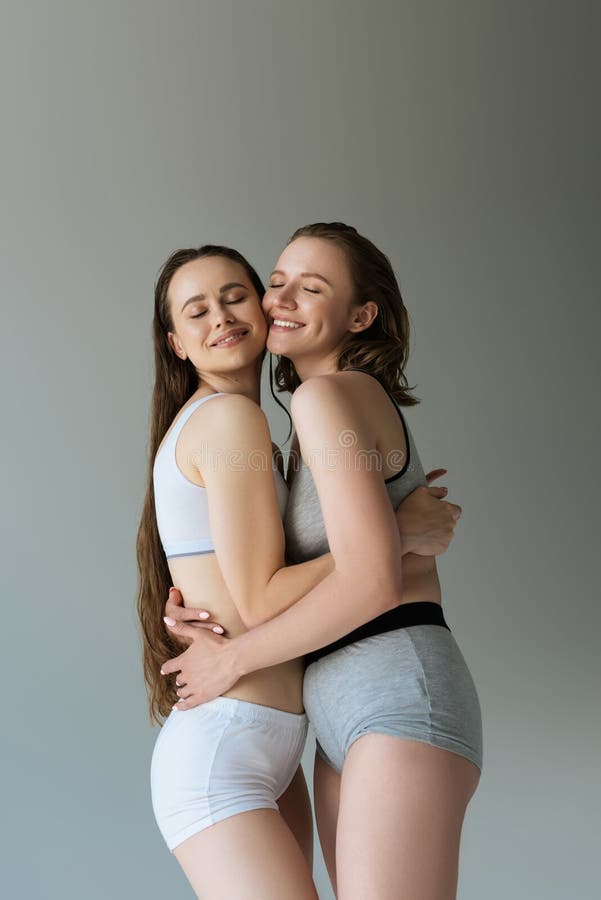 arabelle blanqueza add lesbian twins sex photo