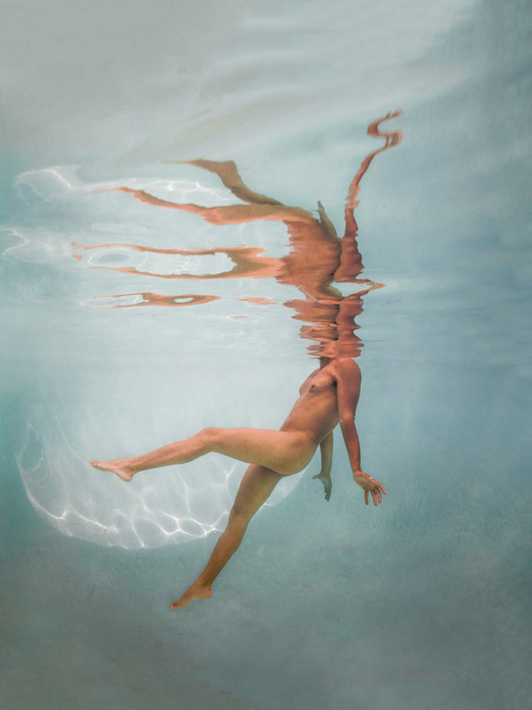 chris drayton add nude women swimming underwater photo