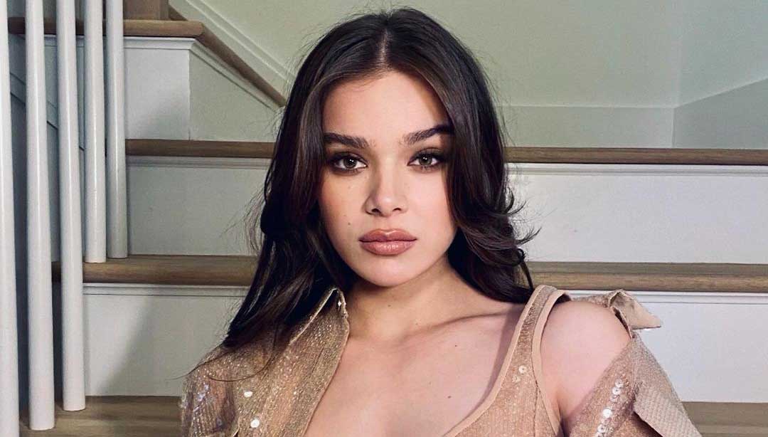 dee north recommends hailee steinfeld leaked nudes pic