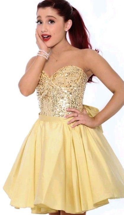 craig steenkamp recommends ariana grande yellow dress pic