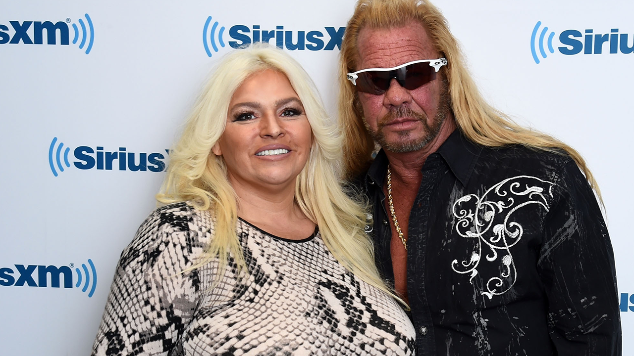 anne busse recommends beth chapman nip slip pic