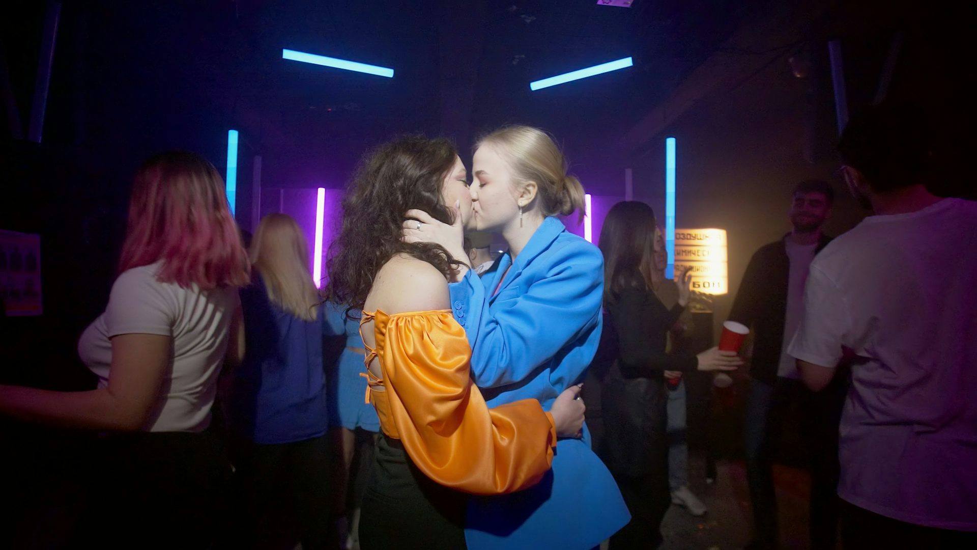 allison rosenfeld recommends Drunk Lesbians Making Out