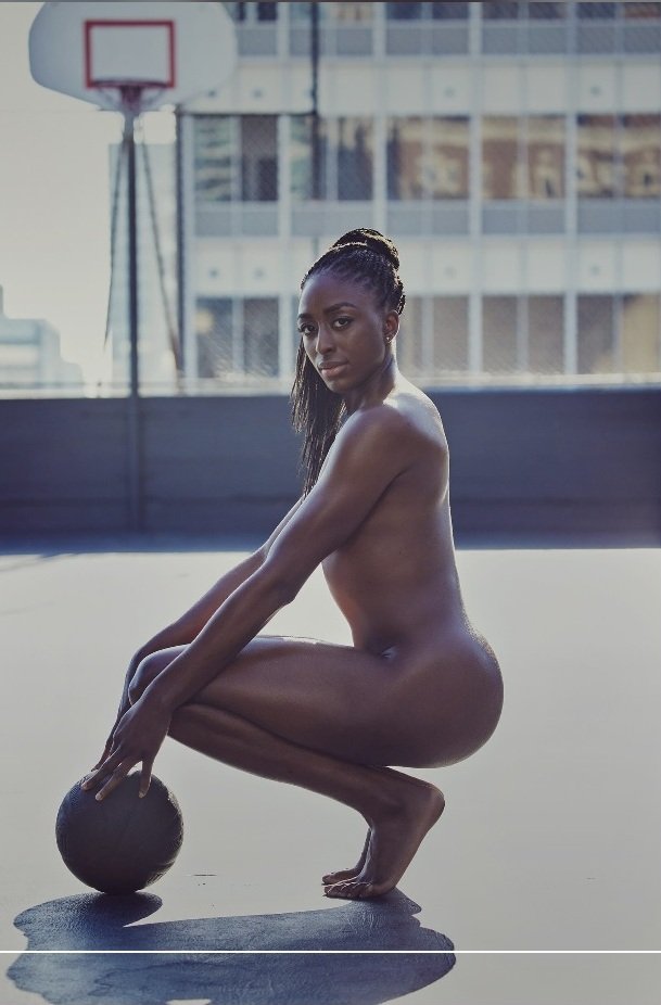 adeyemo adeniyi recommends Nude Female Athletes Photos