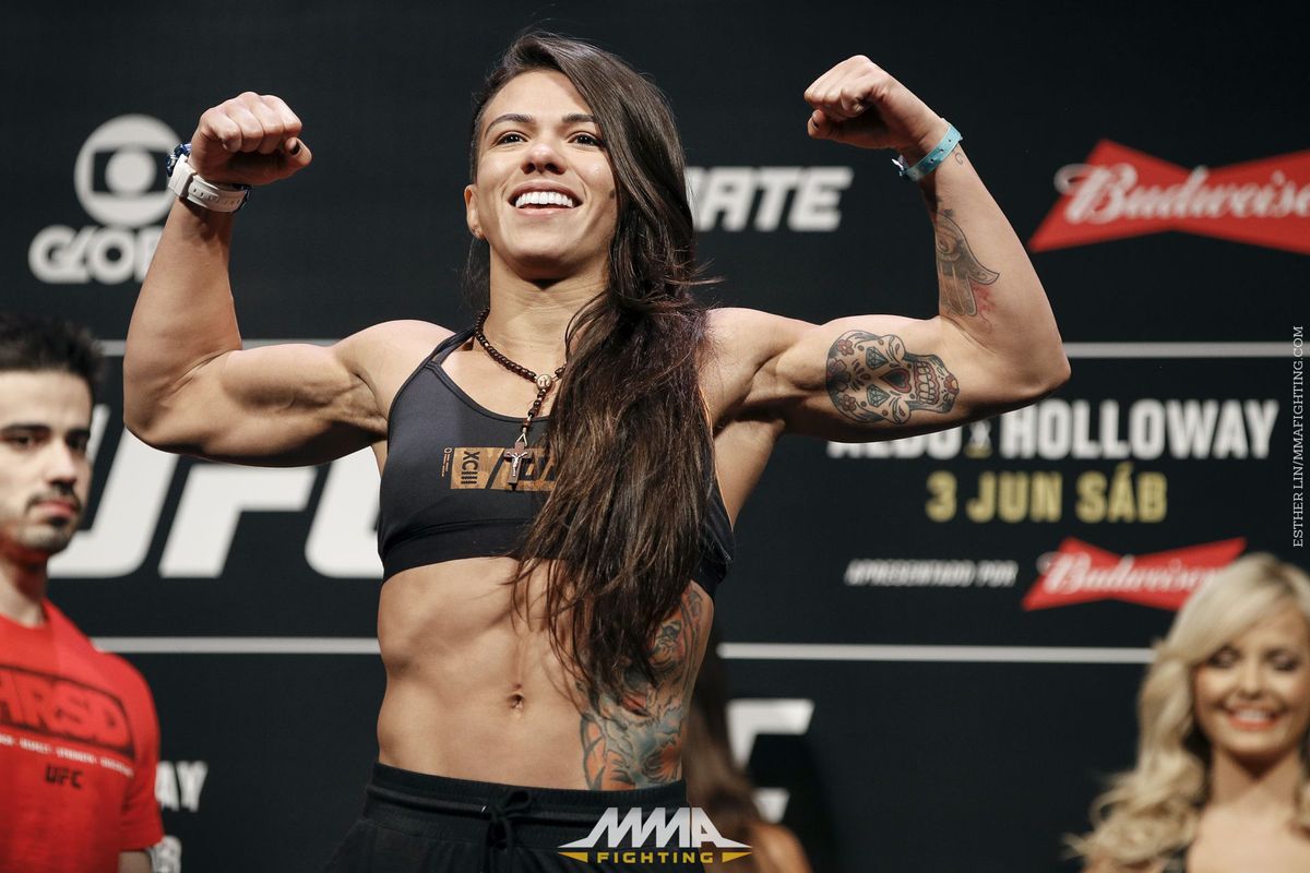 amanda jane greene recommends Claudia Gadelha Hot