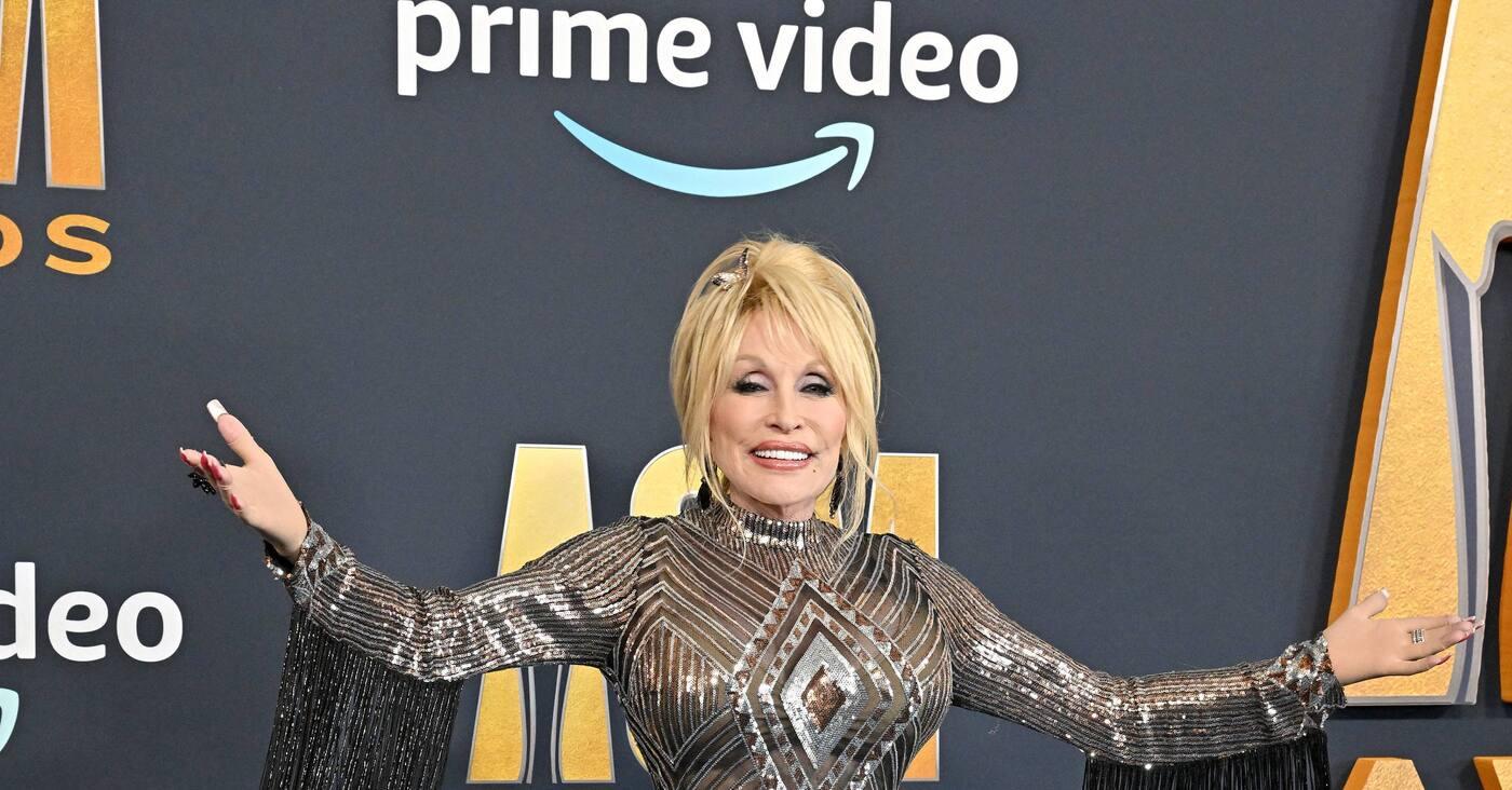 Dolly Parton Sucking Dick curitiba gemendo