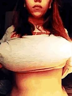 amy shackell add flashing huge boobs gif photo