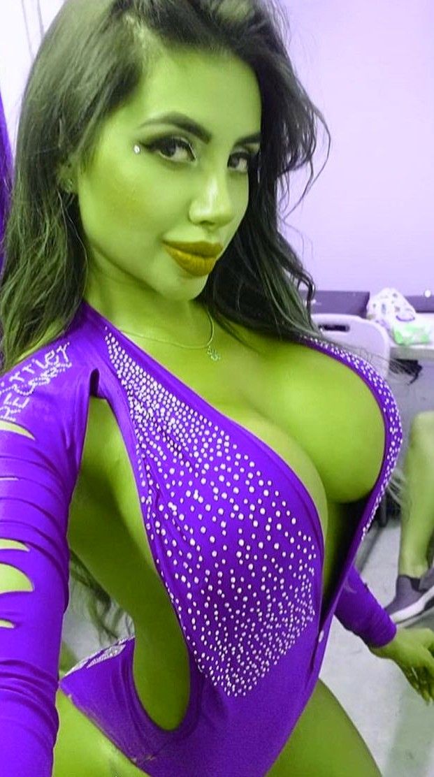 allen offenbacker recommends Sexy She Hulk Cosplay