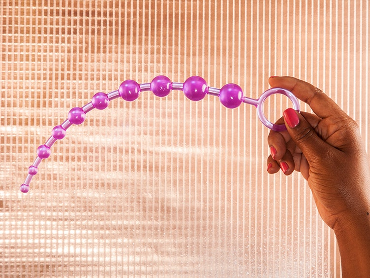 amanda gantenbein recommends Woman Using Anal Beads