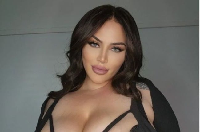 daniel o regan recommends huge natural boobs public pic