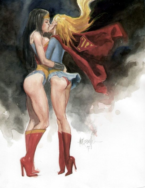 Best of Powergirl and wonder woman kiss