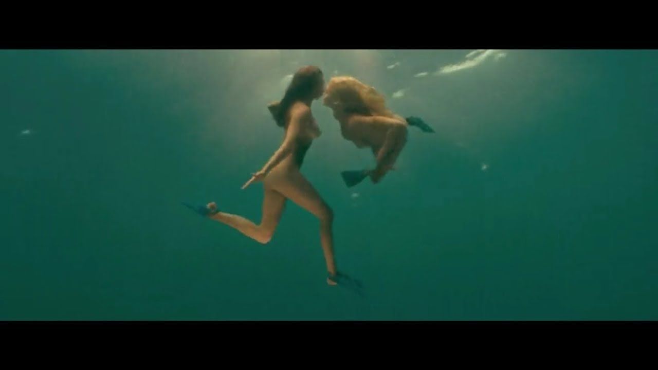 christian woo recommends Piranha 3d Riley Steele