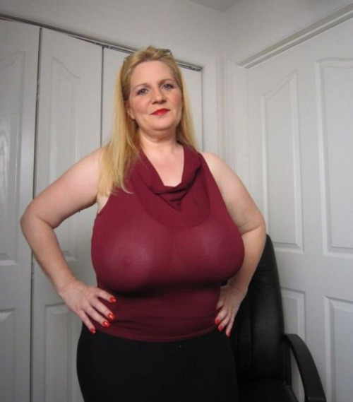 charlie harrigan recommends big nipple women tumblr pic