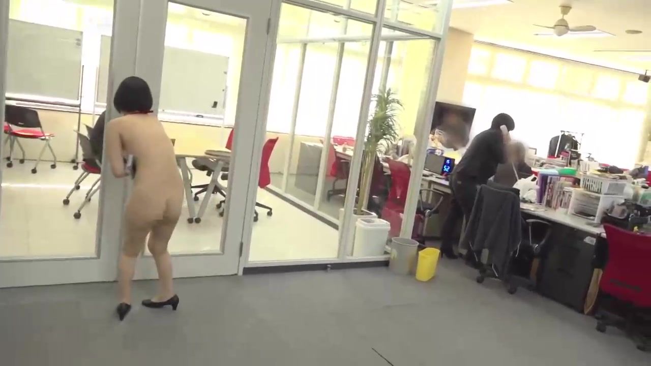 Woman Naked At Work brazzers gifs