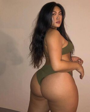 carmelita kelly recommends curvy naked asian women pic