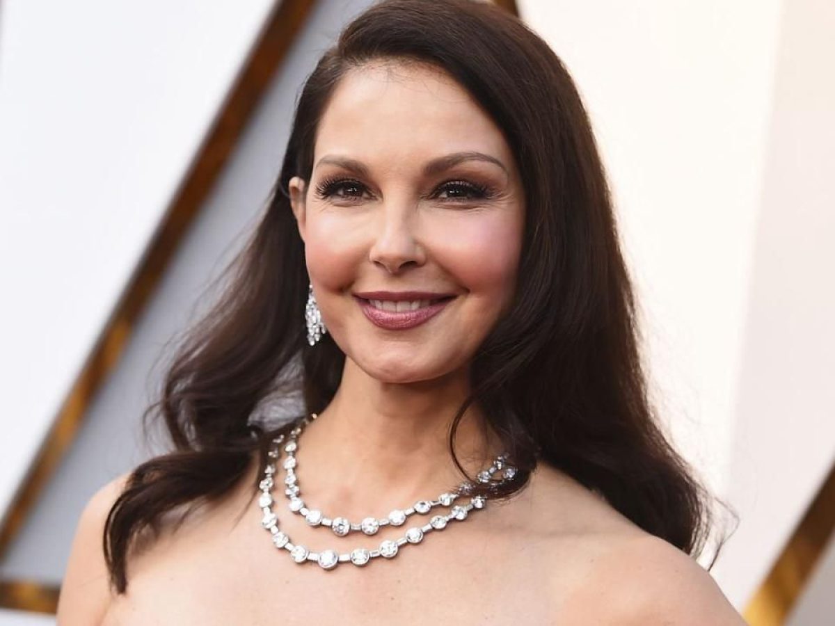 alicia grothe recommends Is Ashley Judd A Lesbian