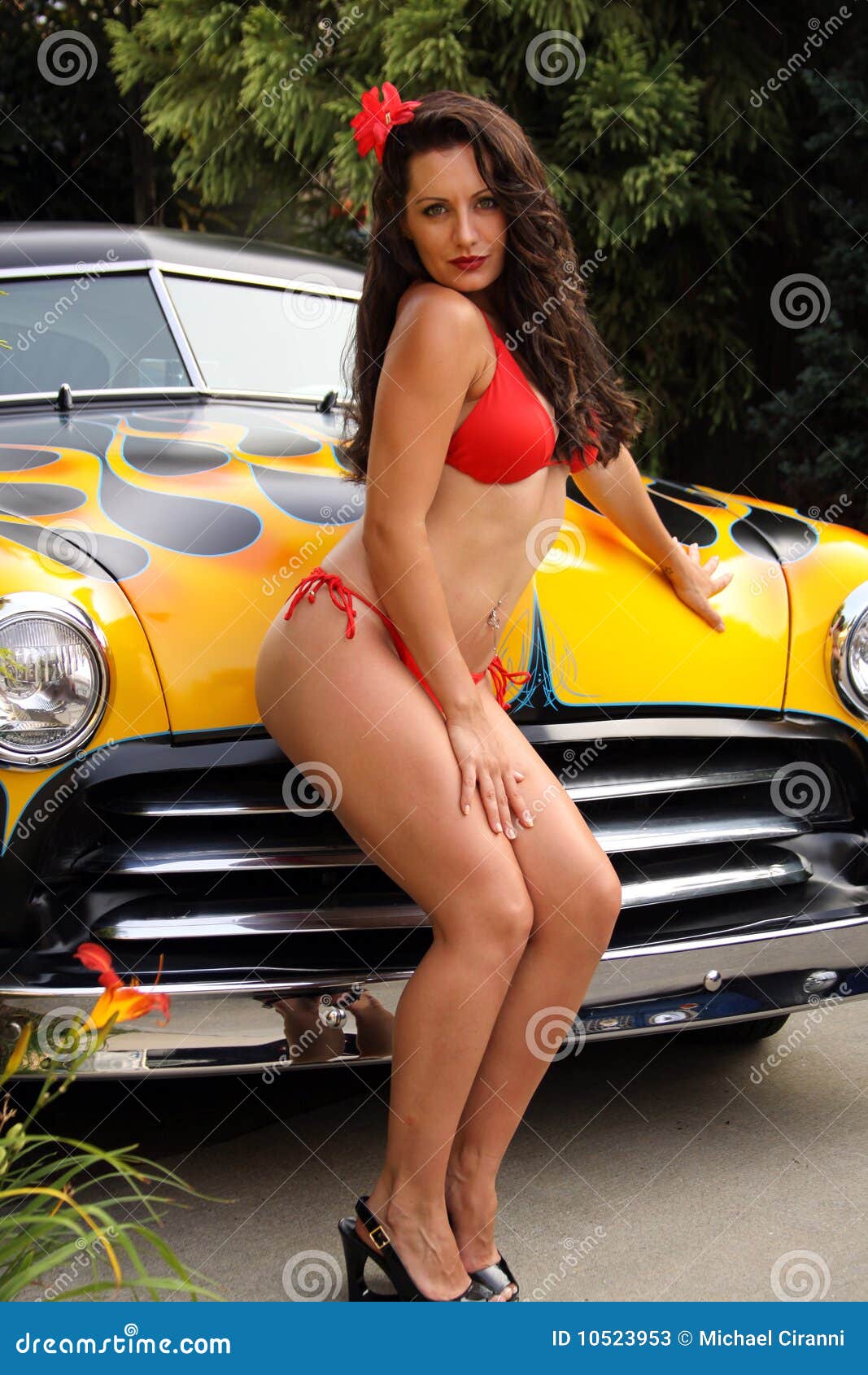 hot rods and hot babes