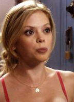 Dreama Walker Nude schoolgirl pissing