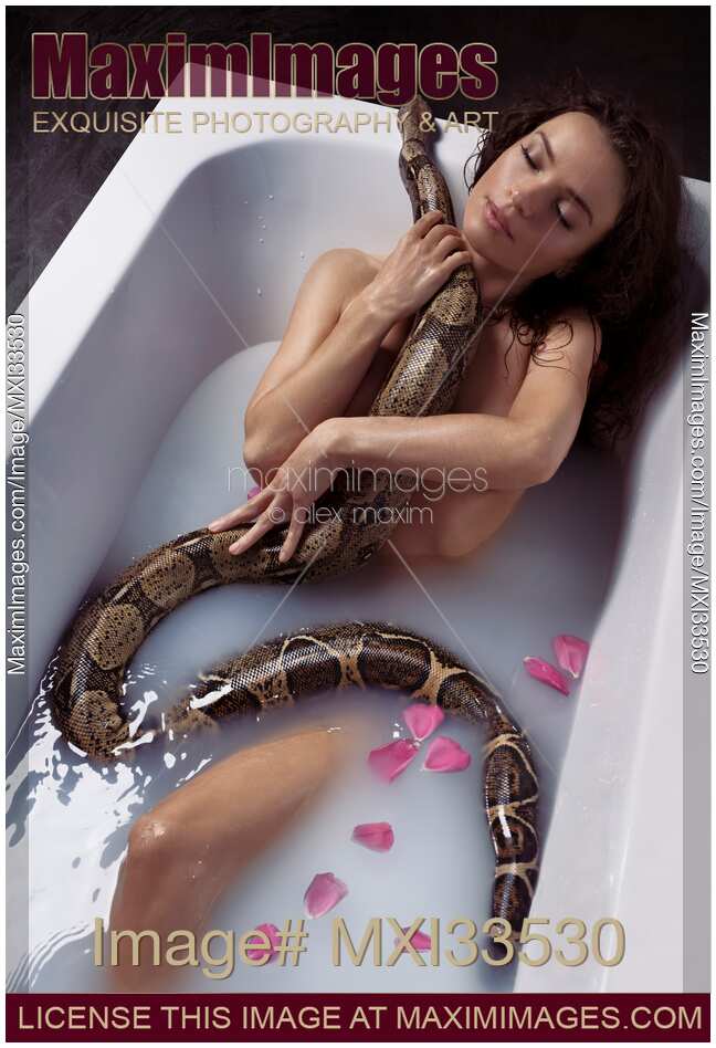 beth dhillon recommends Naked Woman With Snake