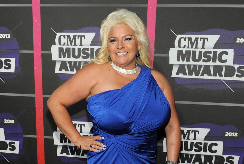 beth chapman nude pictures