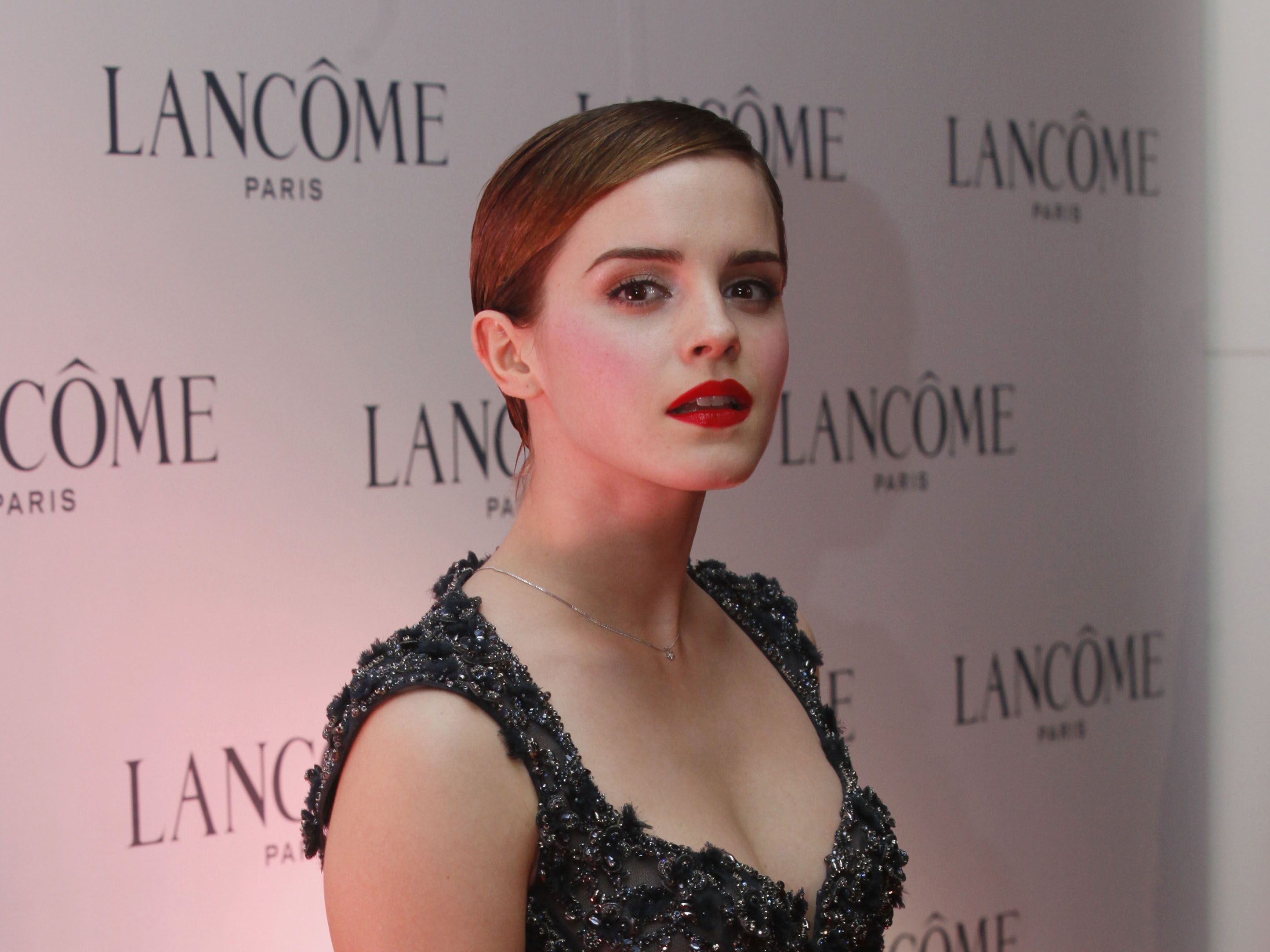 arie fiandyra recommends Emma Watson Lesbian Movie